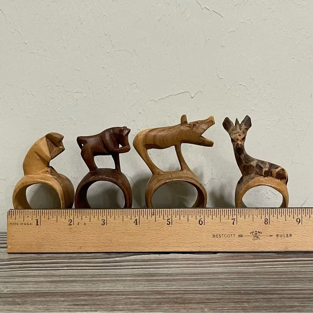 Wood Hand Carved Safari Animal Napkin Rings Monkey Giraffe Rustic Cabin Set of 4